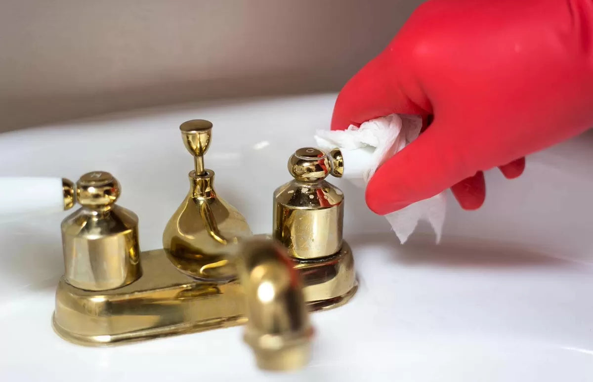 How to clean brass: We tested 5 effective and easy methods for you!