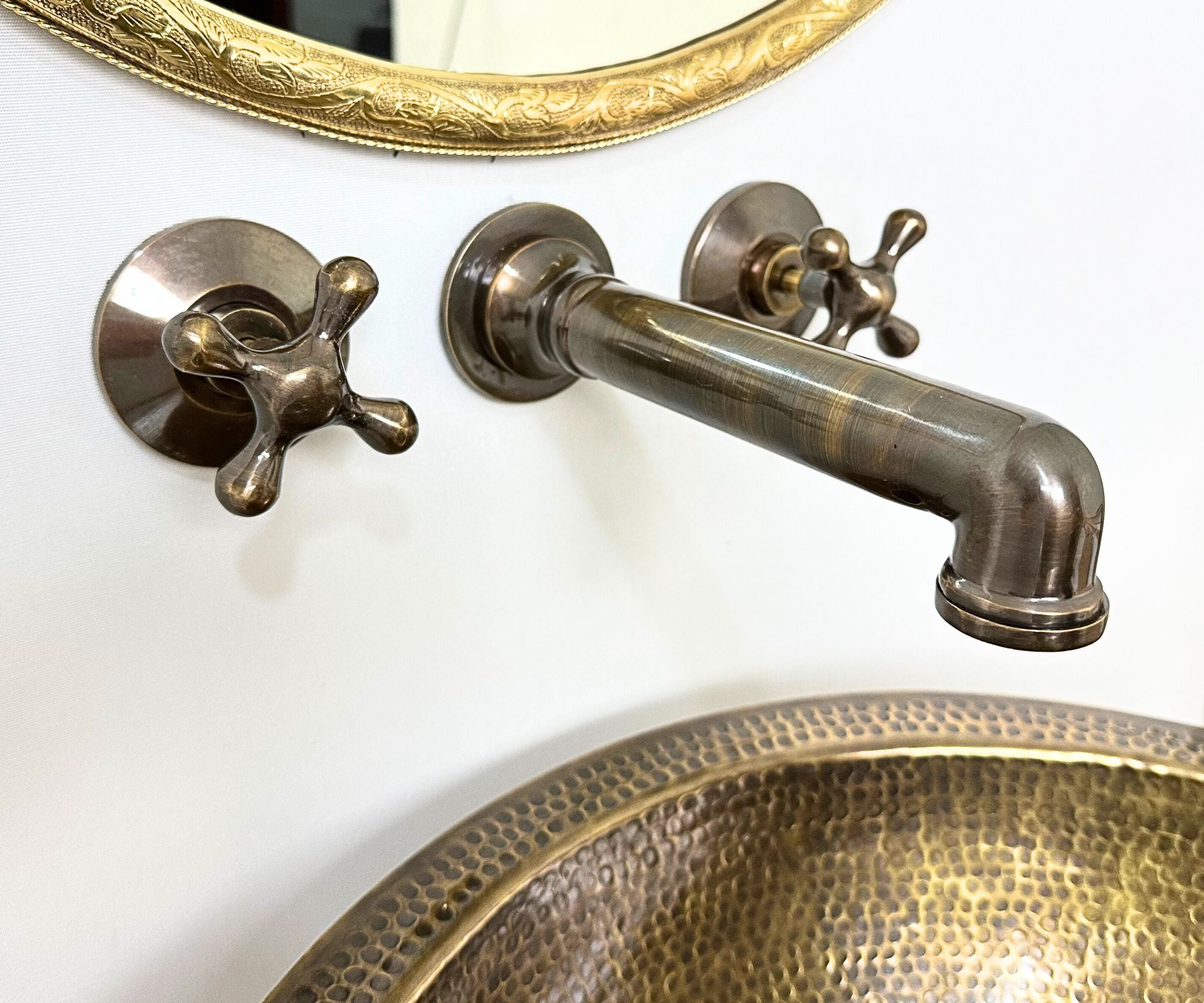 Bathroom Wall Faucet