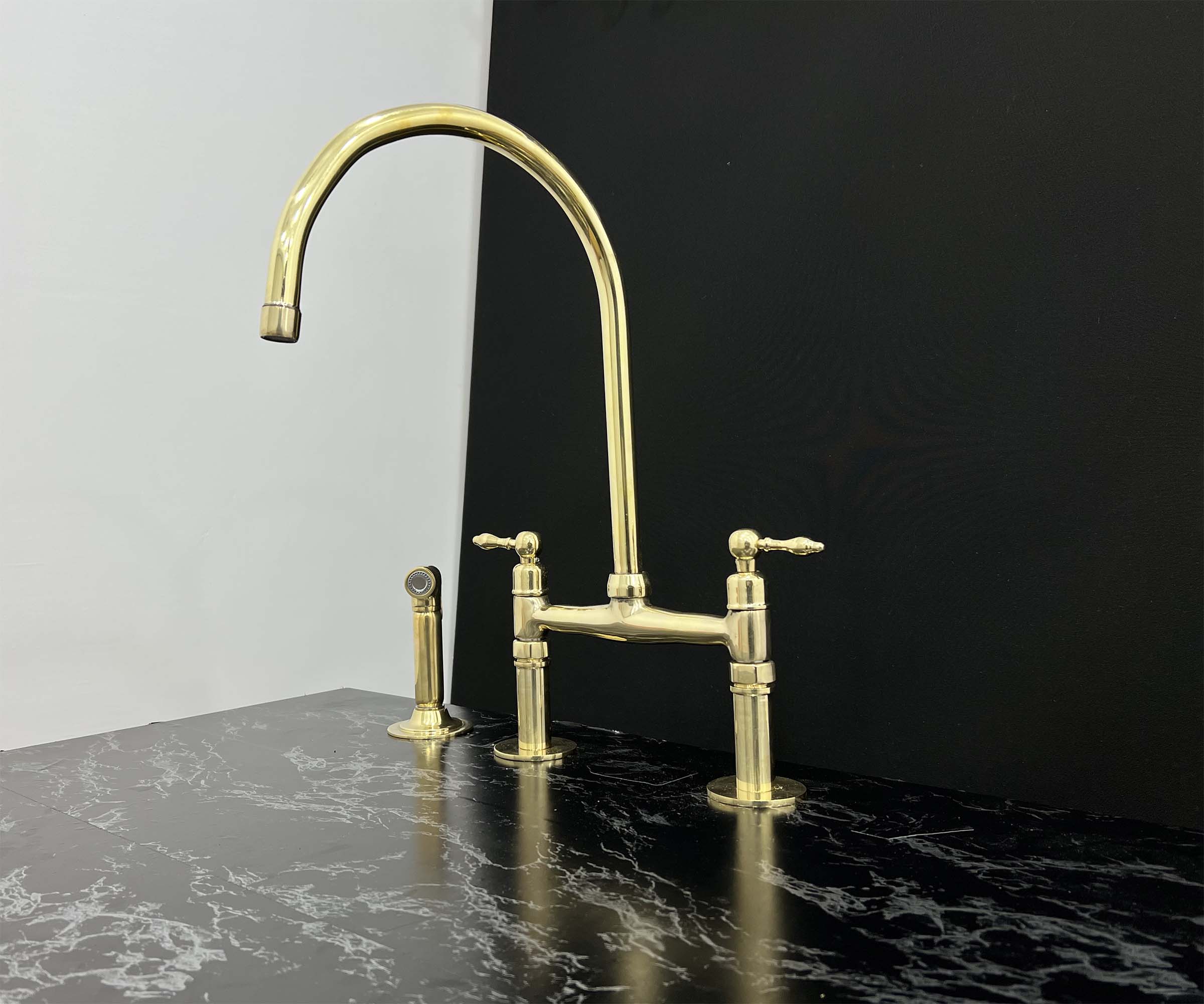 Brass Bridge Faucet with Sprayer