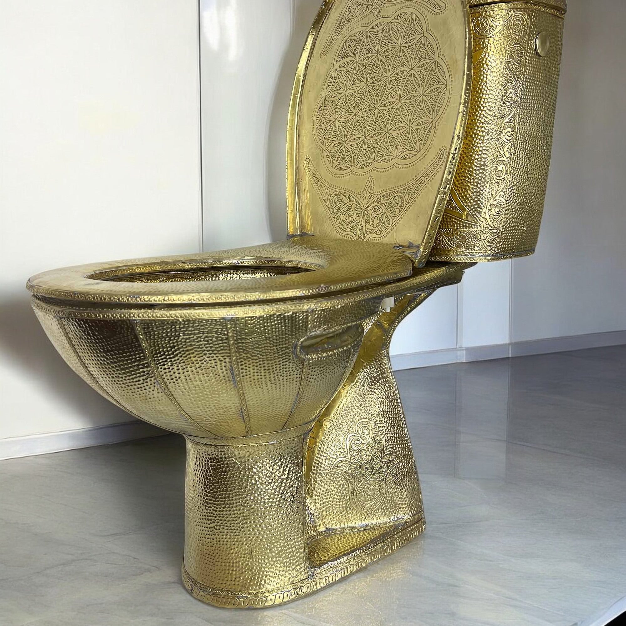 Handmade Brass Toilet with Engraved Hammered Design - LuxeBrass