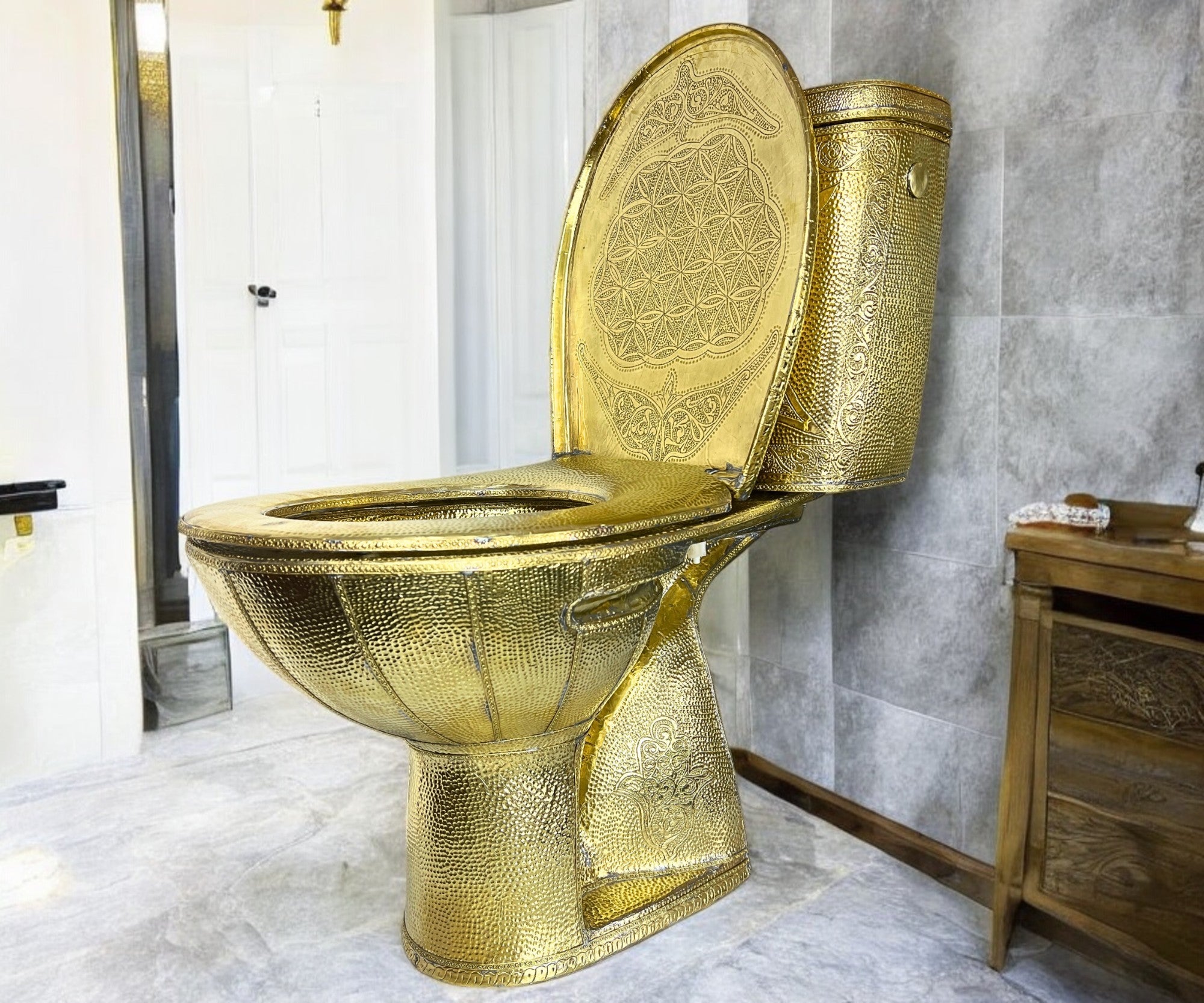 Handmade Brass Toilet with Engraved Hammered Design - LuxeBrass