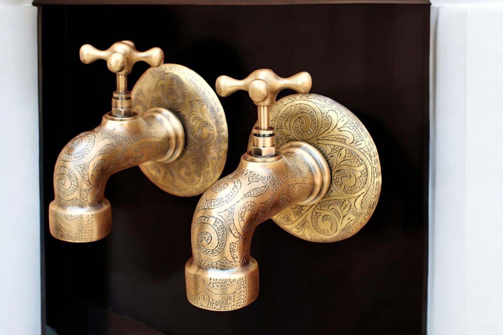 Moroccan Wall Faucet with Unique Finishes – Engraved Brass Wall Tap